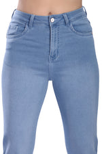 Classic Straight Fit - Ice Blue